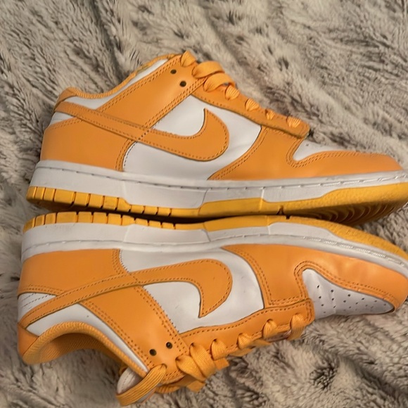 Nike dunk low laser orange - Picture 3 of 5